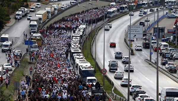 Турецкая оппозиция завершит “Марш справедливости” митингом в Стамбуле