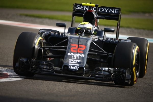 McLaren представит новую машину 24 февраля