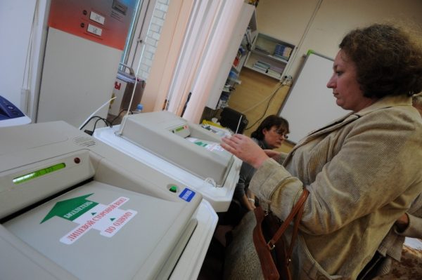 Международные эксперты отметили использование КОИБов на выборах в Коломне