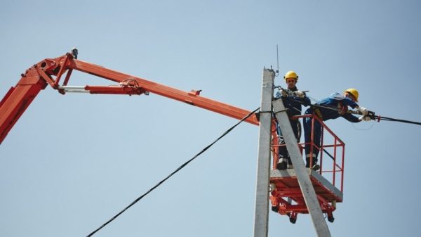 Электроснабжение в регионе восстановили после урагана
