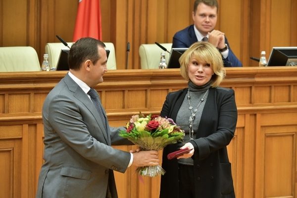  Екатерина Семёнова награждена знаком Мособлдумы за содействие закону