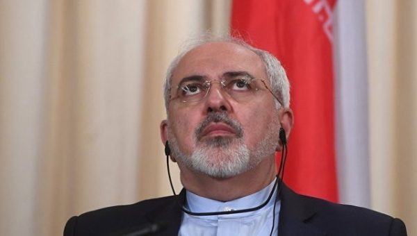 Иран пригрозил выходом из ядерной сделки в случае восстановления санкций
