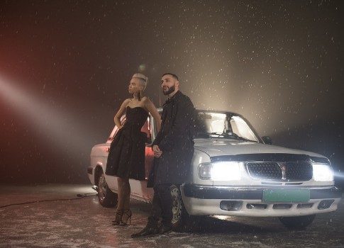 В стиле ретро: рэпер L’One и певица Варвара Визбор сняли клип на новую песню «Эхо»