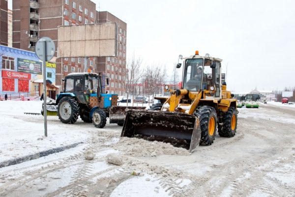 Свыше 70 единиц коммунальной техники станут убирать улицы Лобни в зимний период