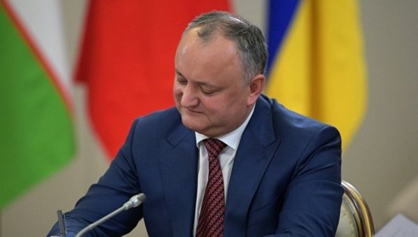 Додон намерен добиваться предоставления Молдавии статуса председателя в СНГ