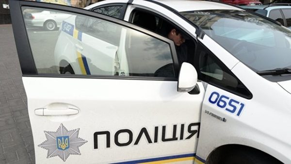 В Киеве у депутата Рады угнали автомобиль, сообщили в МВД