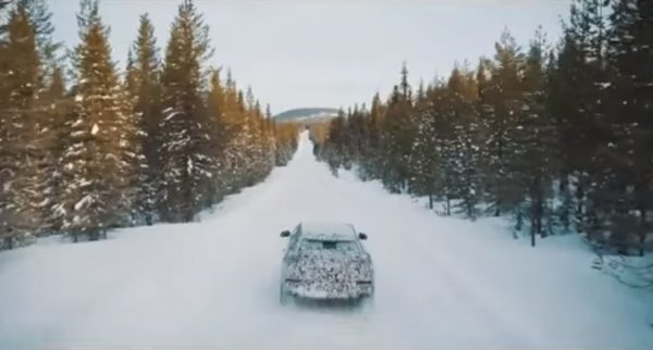 Lamborghini Urus: новый видеотизер демонстрирует возможности езды по снегу