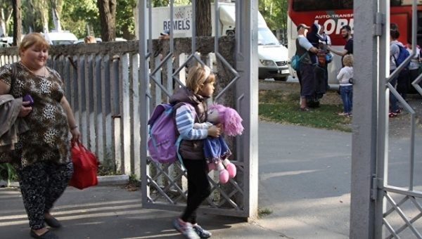 Фонд Доктора Лизы привезет на лечение в Россию семь детей из Донбасса