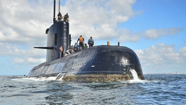 СМИ: начальник базы ВМС Аргентины ушел в отставку на фоне поисков подлодки