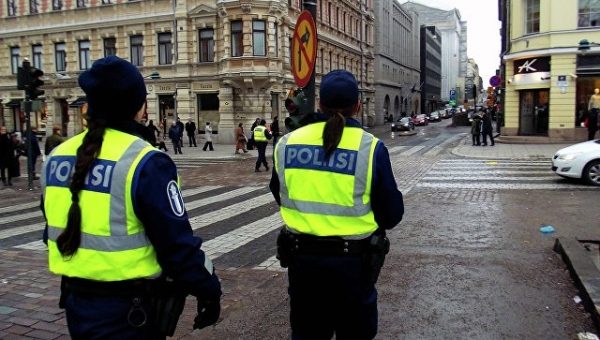 Посольство в Финляндии взяло под контроль ситуацию с задержанием россиянина