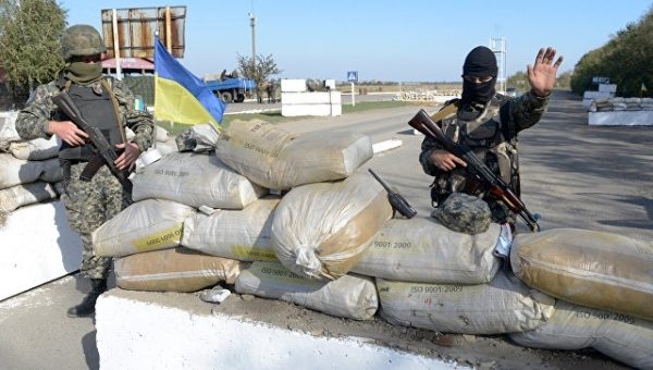 В ЛНР заявили, что ВСУ подвозят боеприпасы в Донбасс