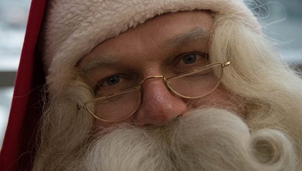В США первоклассница попросила у Санта-Клауса на Рождество одеяло и еды