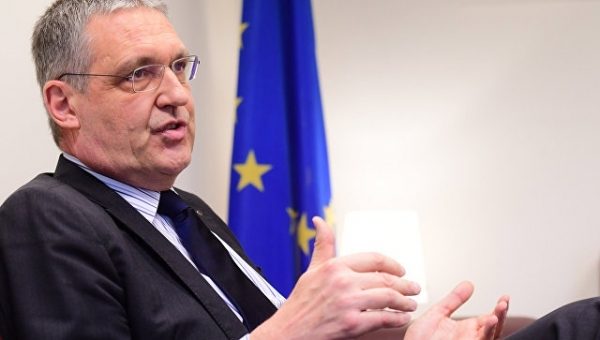 Посол Евросоюза считает соглашение по миротворцам полезным для “Минска-2”