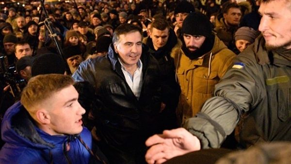 В Кремле с волнением наблюдают за заявлениями Саакашвили, заявил Песков