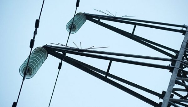 На Украине 15 населенных пунктов остались без электроснабжения