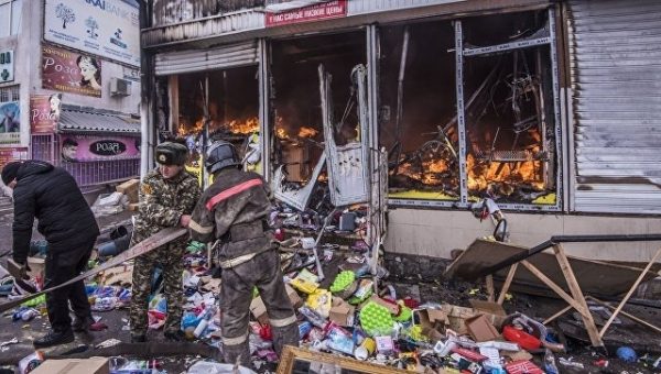 В Бишкеке потушили пожар на крупнейшем рынке страны