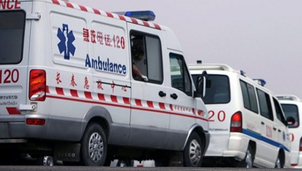 При обрушении дороги на юге Китая погибли восемь человек