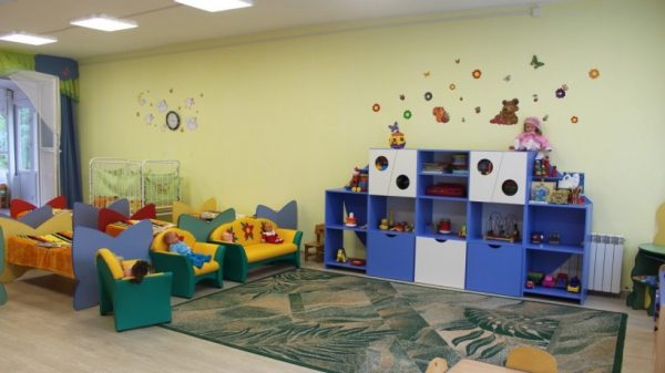 Порядка 100 детских садов отремонтируют в Подмосковье до 2021 года