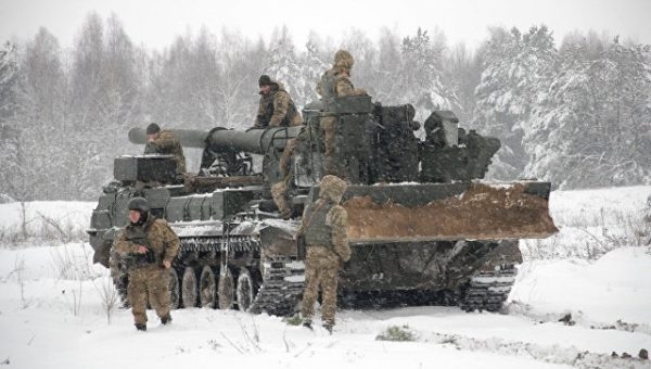 В ДНР заявили о наращивании наступательной группировки силовиков у Донецка