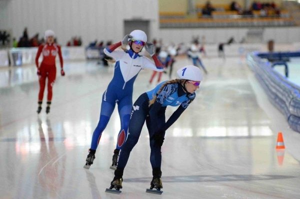 Сборная МО выиграла первый этап Кубка России по конькобежному спорту