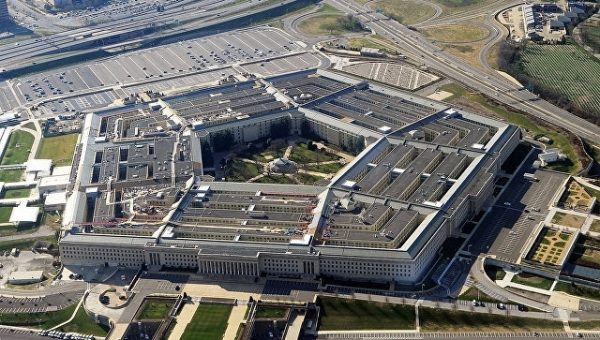 Пентагон опроверг информацию о готовящейся отставке министра ВВС