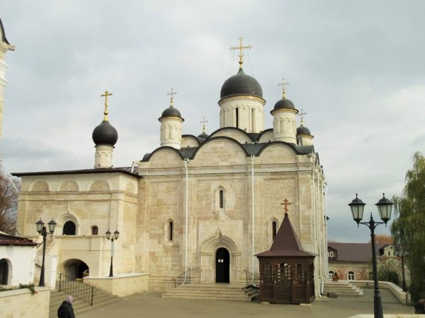 Варлаам Серпуховской и святыни Владычнего монастыря