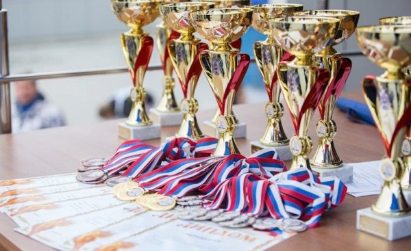 Спортсмены из Люберец заняли призовые места на Кубке Московской области по тяжелой атлетике