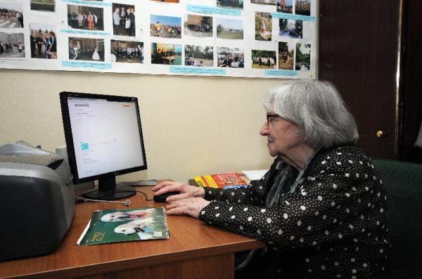 Как пенсионерам получить бесплатный интернет в Подмосковье