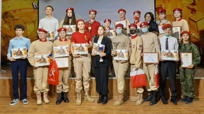 Более 450 подростков уже приняли участие в патриотических конкурсах в Подмосковье в 2021 году