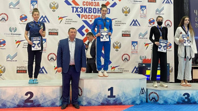 Подмосковные тхэквондисты завоевали 4 медали на всероссийских соревнованиях