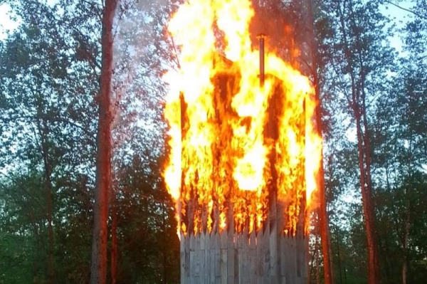 В усадьбе Веретьево сгорел главный арт-объект