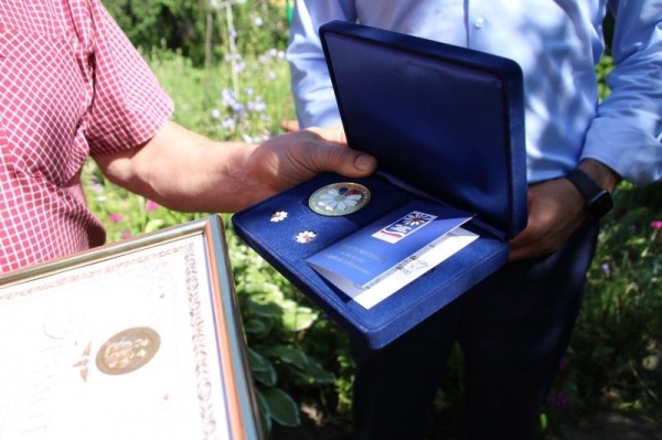 В Подмосковье 64 семьи получили медали «За любовь и верность»