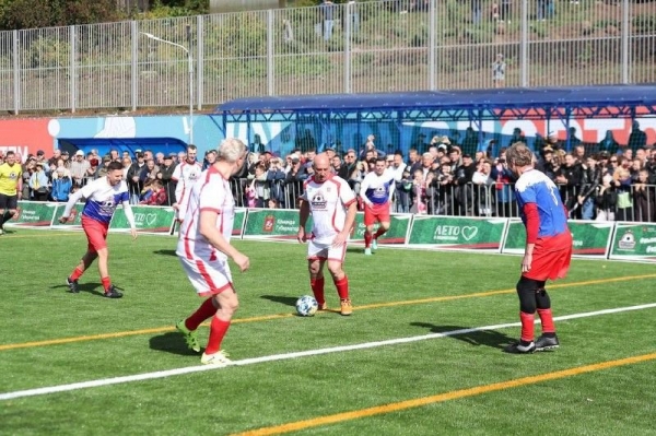 Порядка 3 000 зрителей собрал 12-й матч «Выходи во двор», состоявшийся на стадионе «Спартак» в Звенигороде