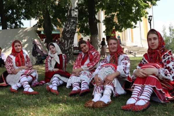 Ремесла и танцы представят на фестивале «АртФолк России» в Звенигороде