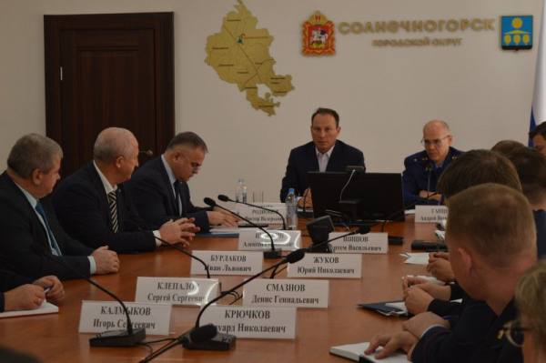 В Солнечногорске актуальные вопросы бизнеса обсудили за круглым столом