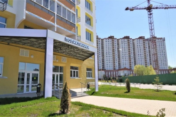 Жителей аварийного дома в Дзержинском переселят в комфортные и современные квартиры