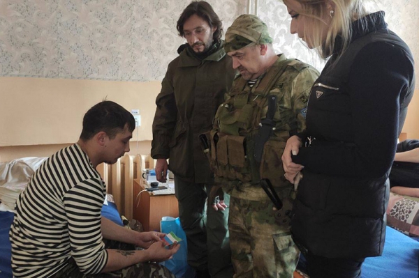 Российский депутат лично увидела, как сильные жители Донбасса восстанавливают свою Родину