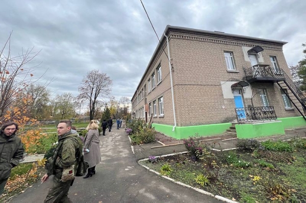 Российский депутат лично увидела, как сильные жители Донбасса восстанавливают свою Родину