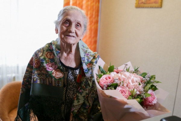 В Солнечногорске участница ВОВ отметила 95-летний юбилей