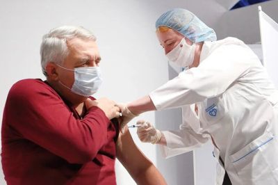 Роспотребнадзор отчитался о завершении прививочной кампании от гриппа