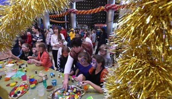 Свыше 200 детей из Люберец посетили губернаторскую елку в 2022 году