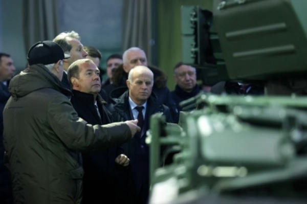 Медведев заявил о новых уголовных мерах за срыв гособоронзаказа