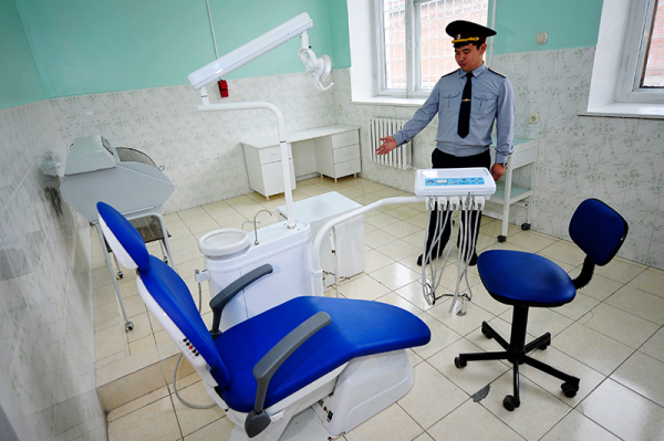 Россияне выразили соболезнования родителям малыша, умершего по вине стоматологов