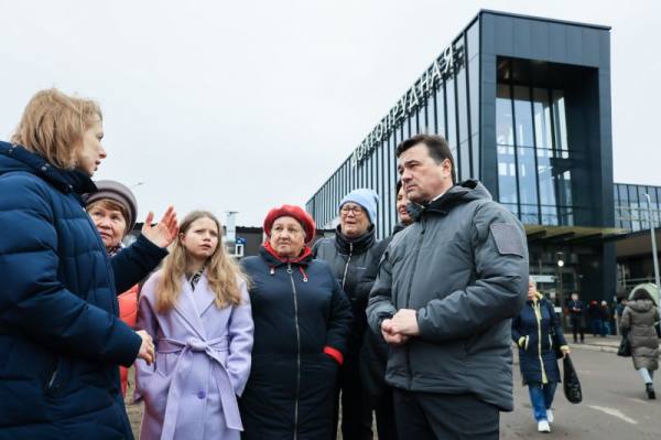 Андрей Воробьев обсудил с жителями Долгопрудного развитие транспортной инфраструктуры в округе